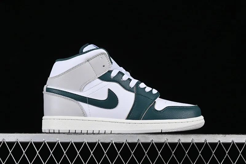 All Categories Air Jordan Jordan Series Basketball Shoes Air Jordan 1 Mid Air Jordan 1 Mid "Oxidized Green" AJ1 Joe 1 Oxidized Green Zhongbang Basketball Shoes FQ7720-103